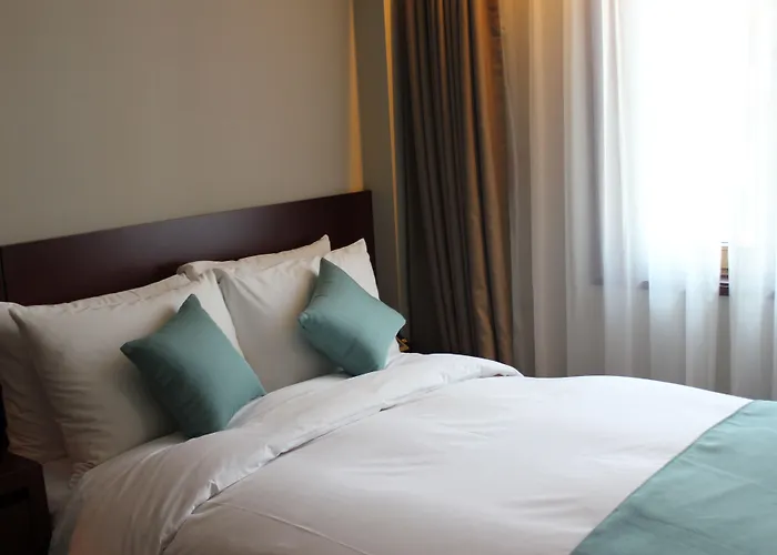 Hotel Sunshine 3*